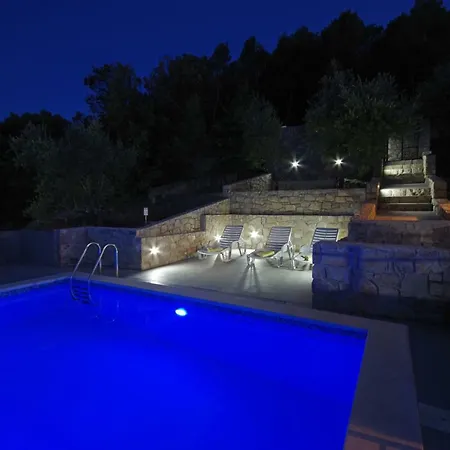 Kuca Za Odmor Toni Daire *