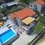 Apartman Kuca Za Odmor Toni