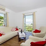 Apartman Kuca Za Odmor Toni *