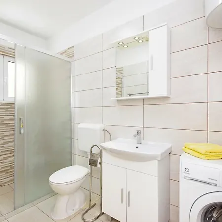 Kuca Za Odmor Toni アパート *